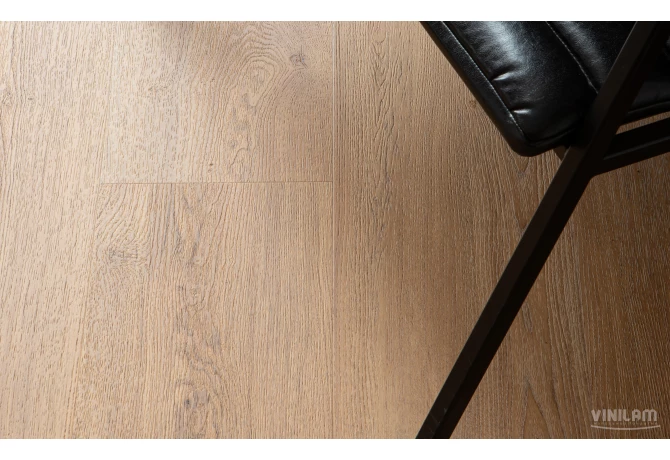 Кварц-винил Дуб Гранада (1227*232*2,5 мм) — купить в Евпатории