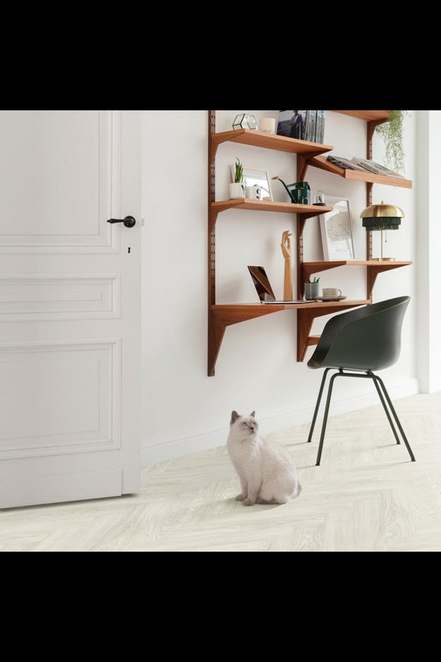 Замковая ПВХ плитка Laurel Oak 51104 (630*126*6 мм) — купить в Евпатории