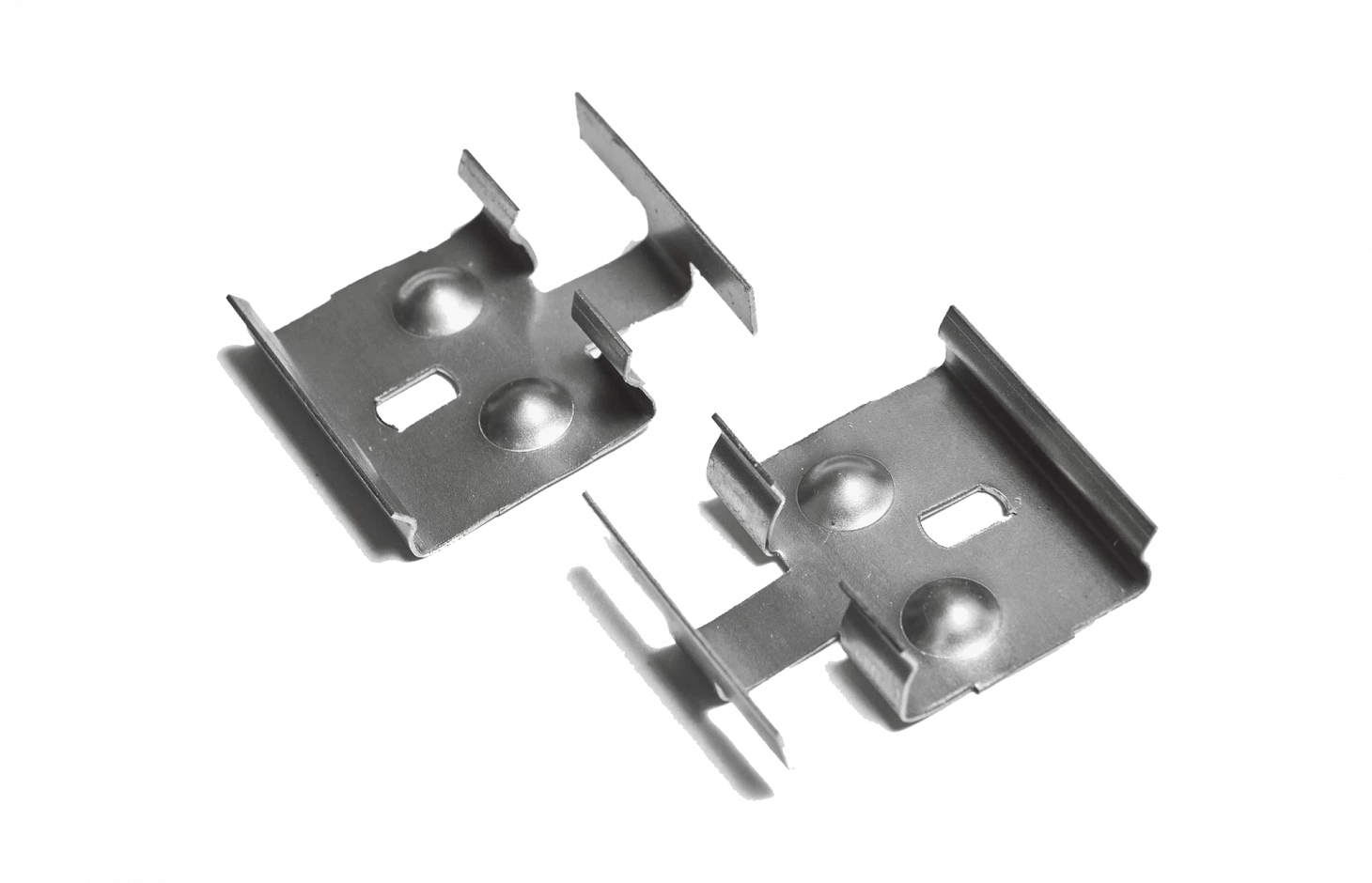 Монтажный набор для плинтуса CM Floor  (50 клипс и 50 саморезов с дюбелями) — купить в Евпатории