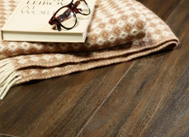 Линолеум бытовой "IVC" Woodlike Edgewood W48 (3м) — купить в Евпатории