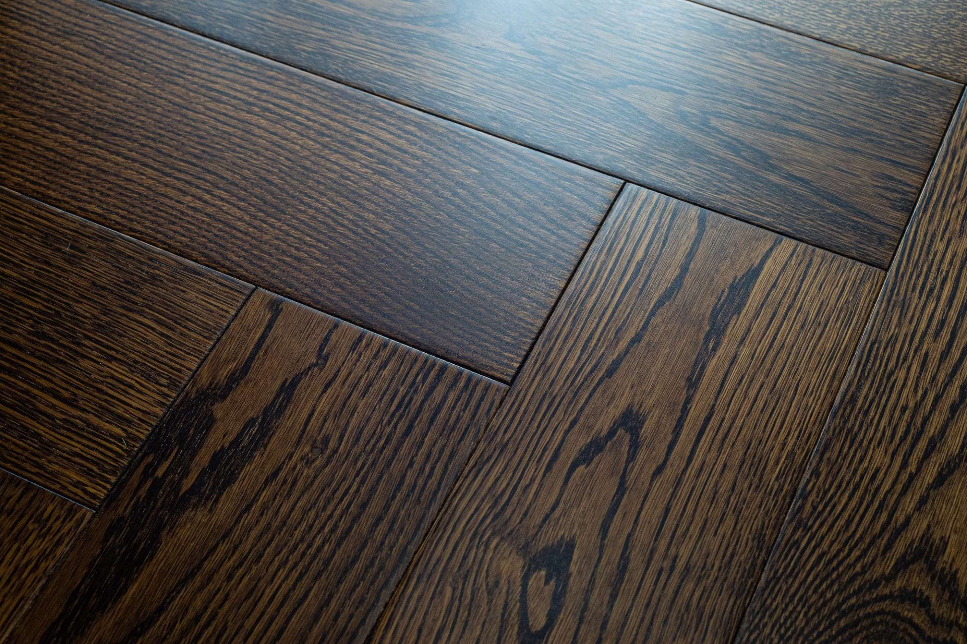 Инженерный паркет «Damy Floor» Каштановый (укладка елочкой) — купить в Евпатории