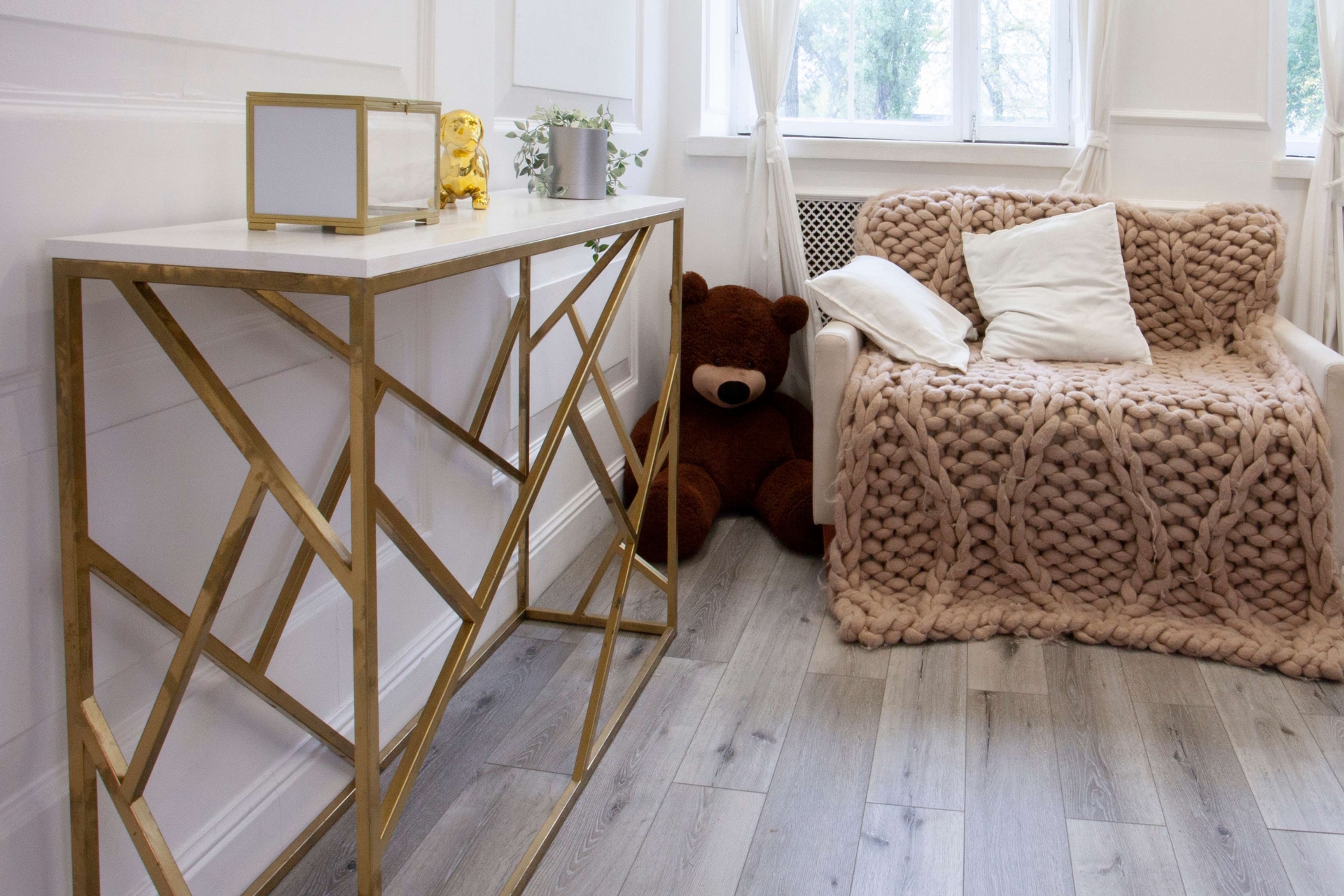 Усовершенствованная кварц-виниловая плитка «Damy Floor» Дуб Состаренный Серый (1227*187*2,5 мм) — купить в Евпатории