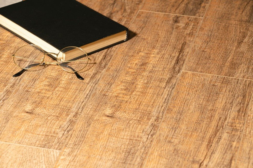 Виниловый ламинат "Bonkeel" Style Дуб Махо (1200*125*4 мм) — купить в Евпатории