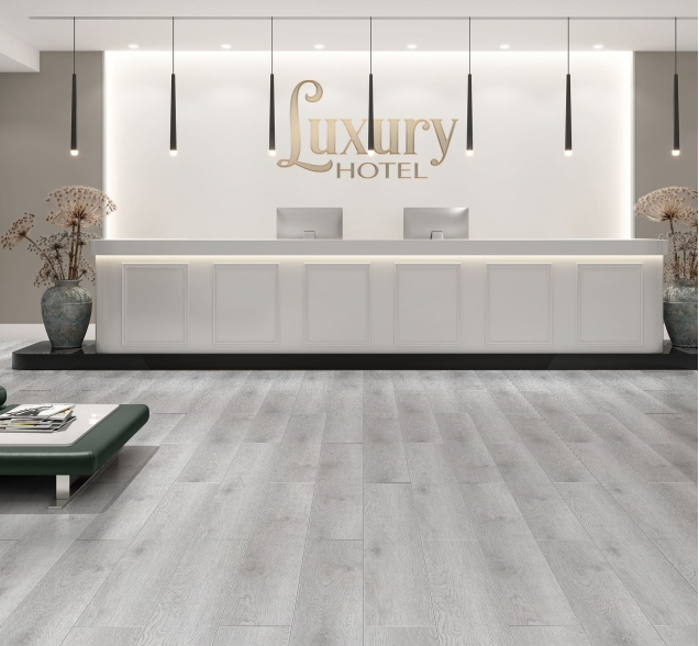 SPC ламинат "Royce" Sense Дуб Дженне 702 (1200*180*4 мм) — купить в Евпатории