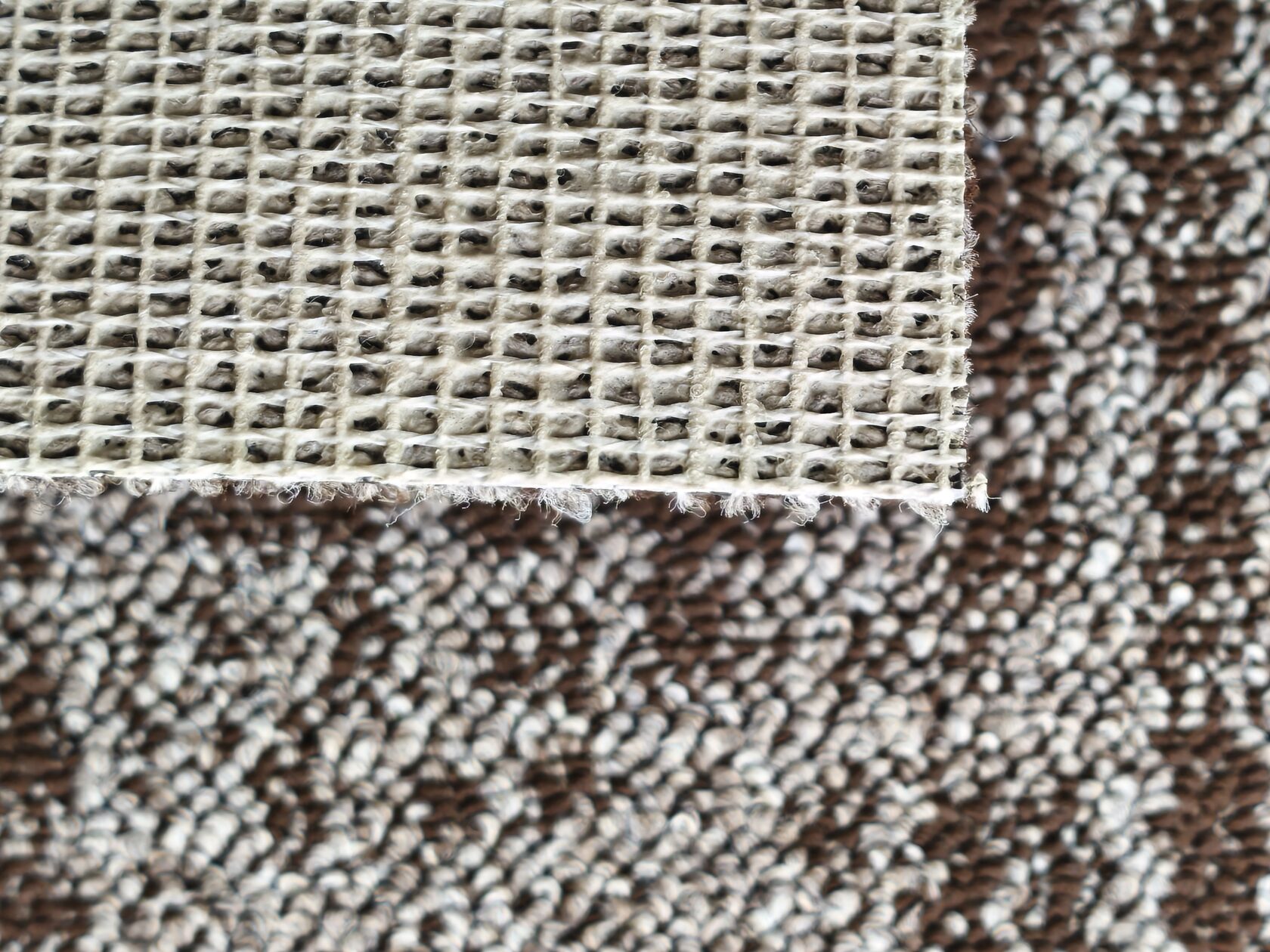 Ковровое покрытие "Bonkeel" Soul One Brown (ширина 4м) — купить в Евпатории