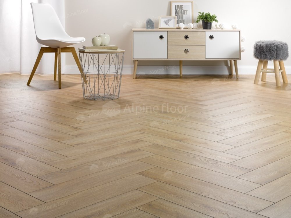 Ламинат "Homflor" Herringbone 12 BR Praline (644*143*12 мм) — купить в Евпатории