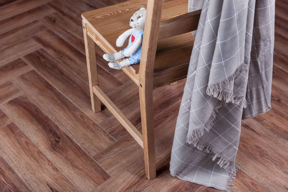 Замковая ПВХ плитка "Aberhof" Carmelita 0402 (615*123*5 мм) — купить в Евпатории